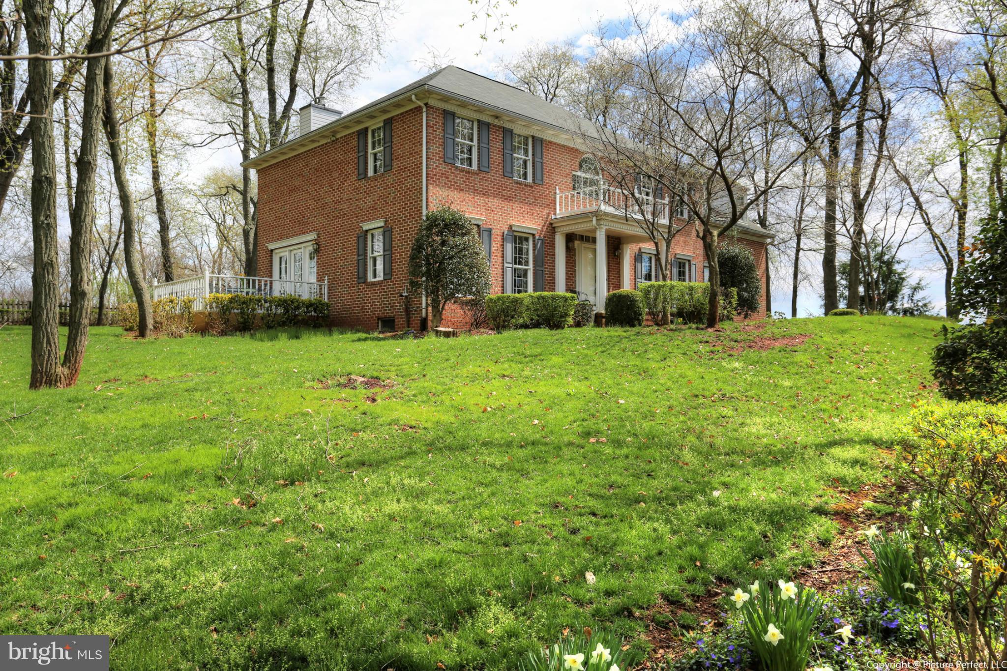 5470 South Renn Road Frederick, MD 21703 - Photo 3 of 30 Exterior (General)