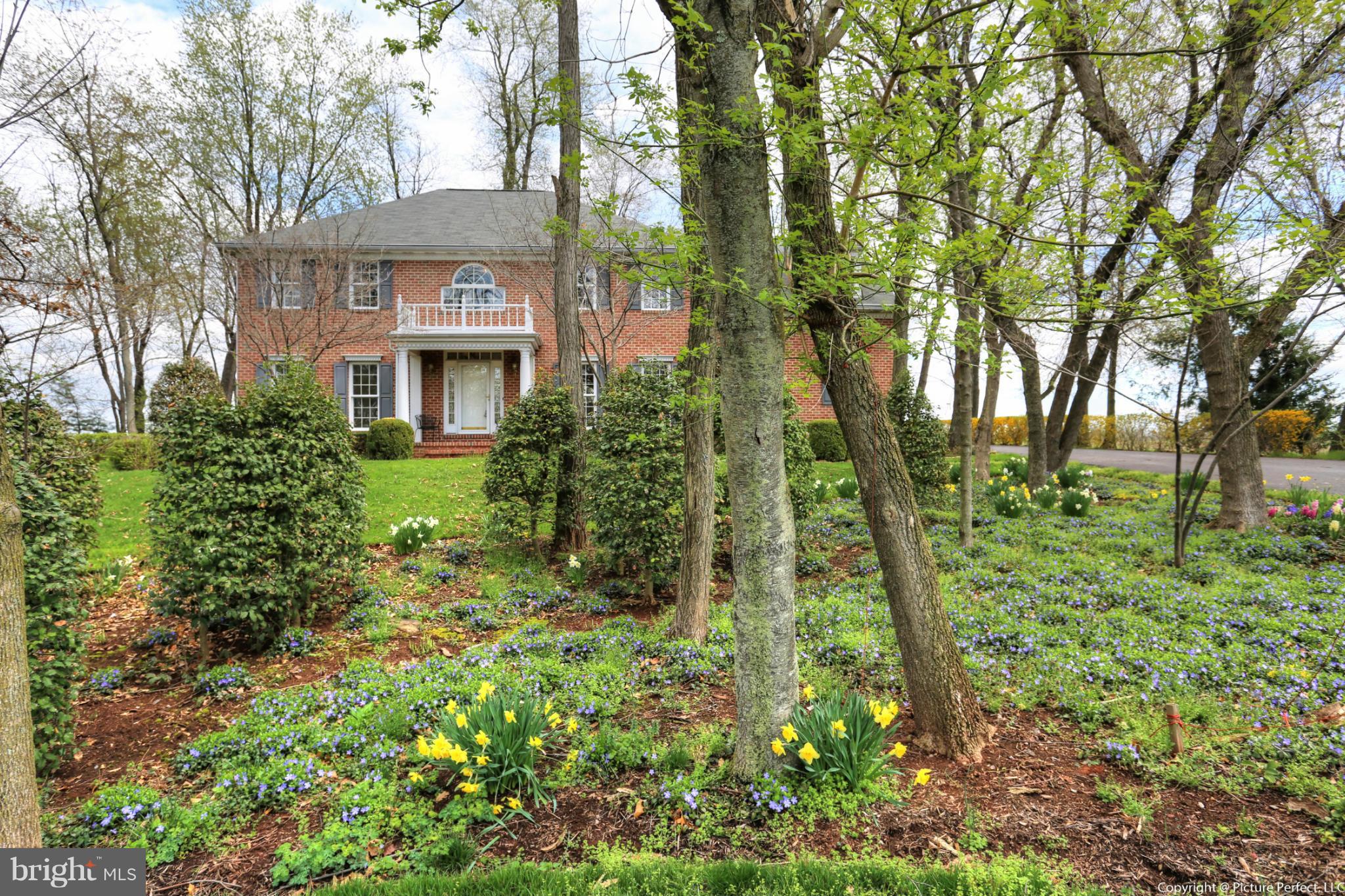 5470 South Renn Road Frederick, MD 21703 - Photo 4 of 30 Exterior (General)