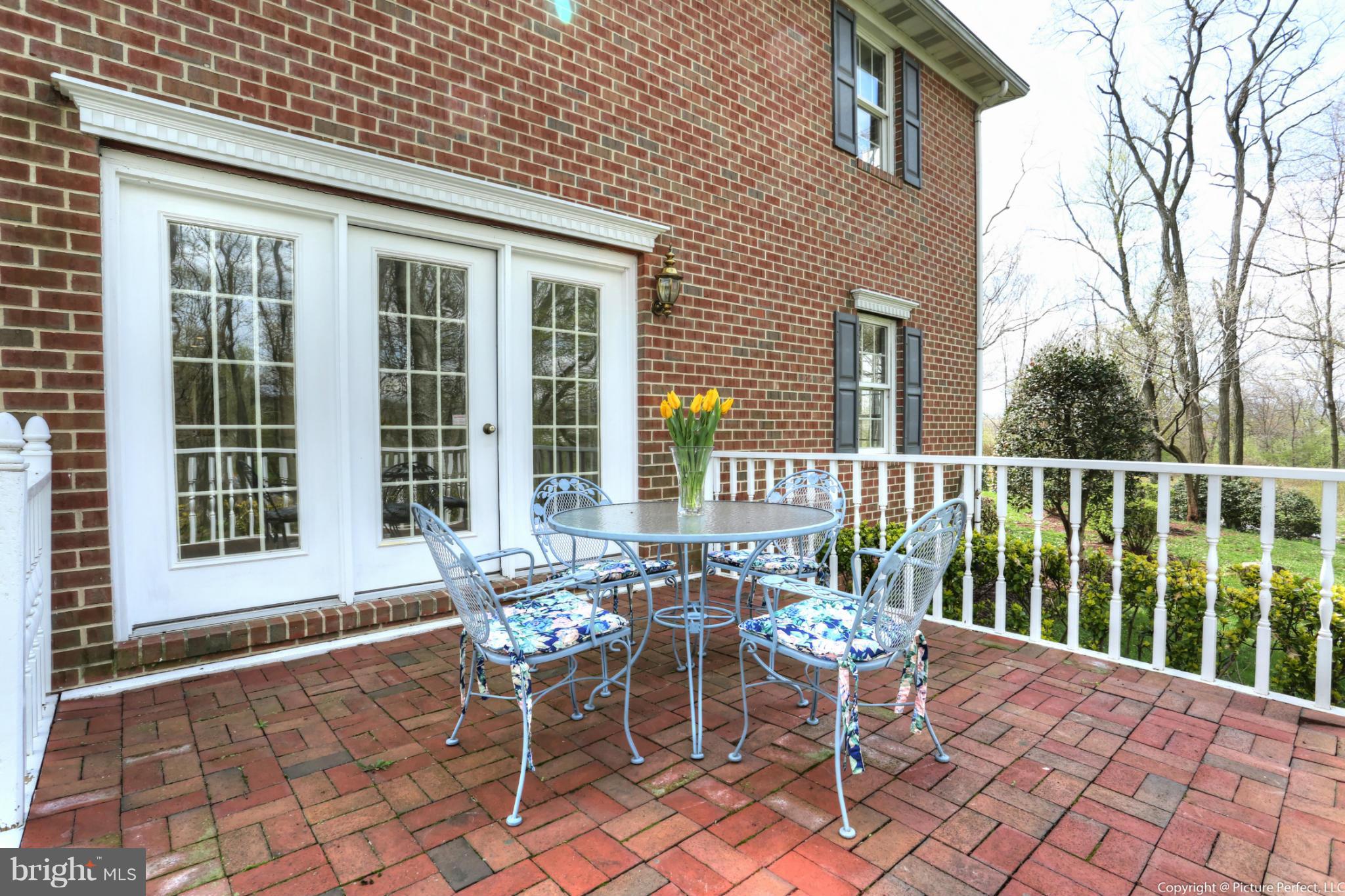 5470 South Renn Road Frederick, MD 21703 - Photo 9 of 30 Exterior (Rear)
