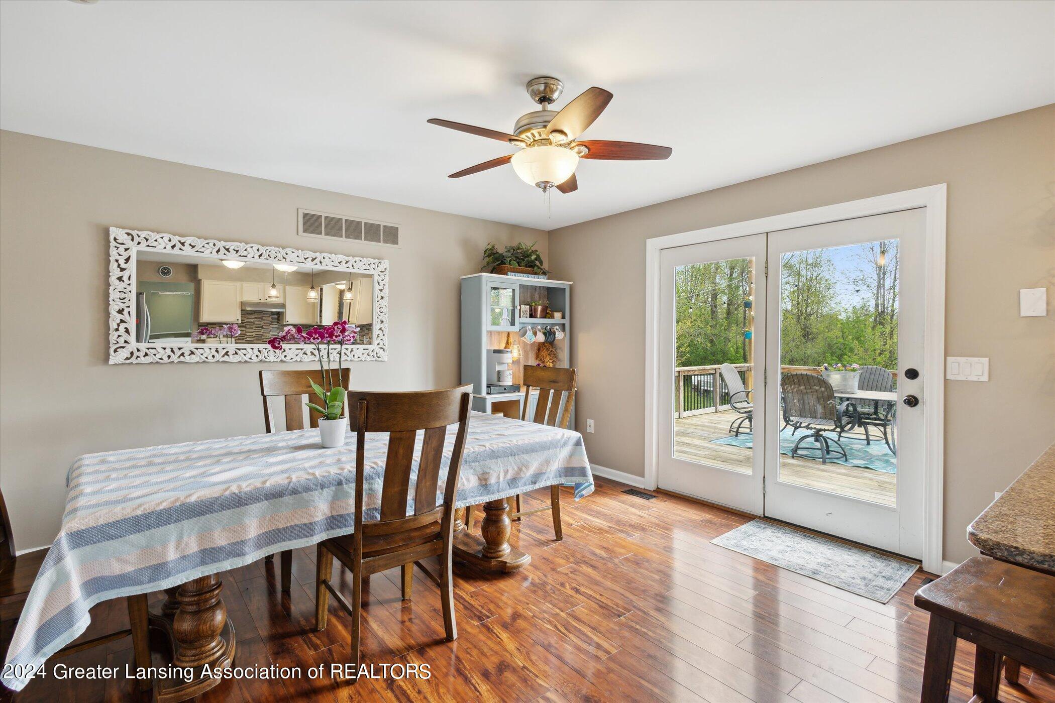 2050 Grovenburg Road Lansing, MI 48911 - Photo 17 of 58 17-2050-Grovenburg-Rd-Lansing-MI-48911-W
