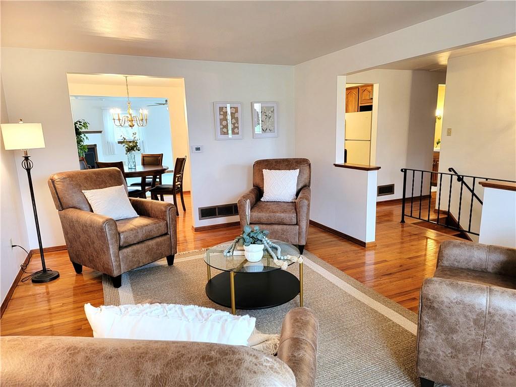 2013 Cutter Drive McKees Rocks, PA 15136 - Photo 5 of 25 a living room with furniture and a wooden floor