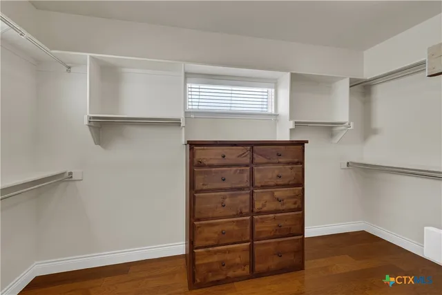 $565,000 | 948 Hudson Lane, New Braunfels, TX 78130