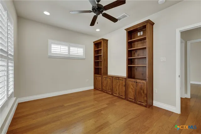 $565,000 | 948 Hudson Lane, New Braunfels, TX 78130