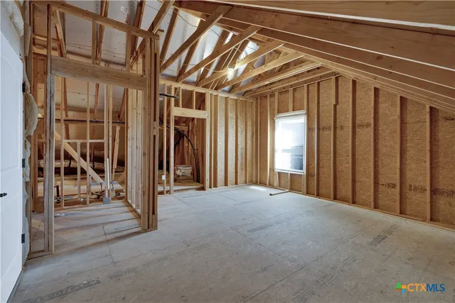 $565,000 | 948 Hudson Lane, New Braunfels, TX 78130