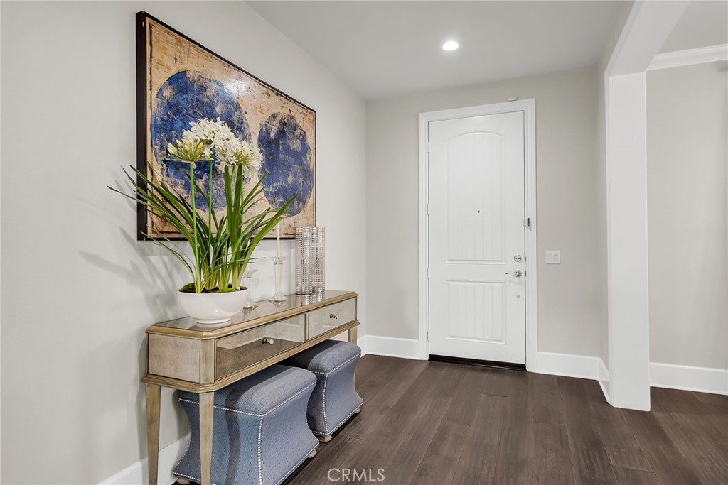 9510 Alta Cresta Avenue Riverside, CA 92508 - Photo 11 of 56