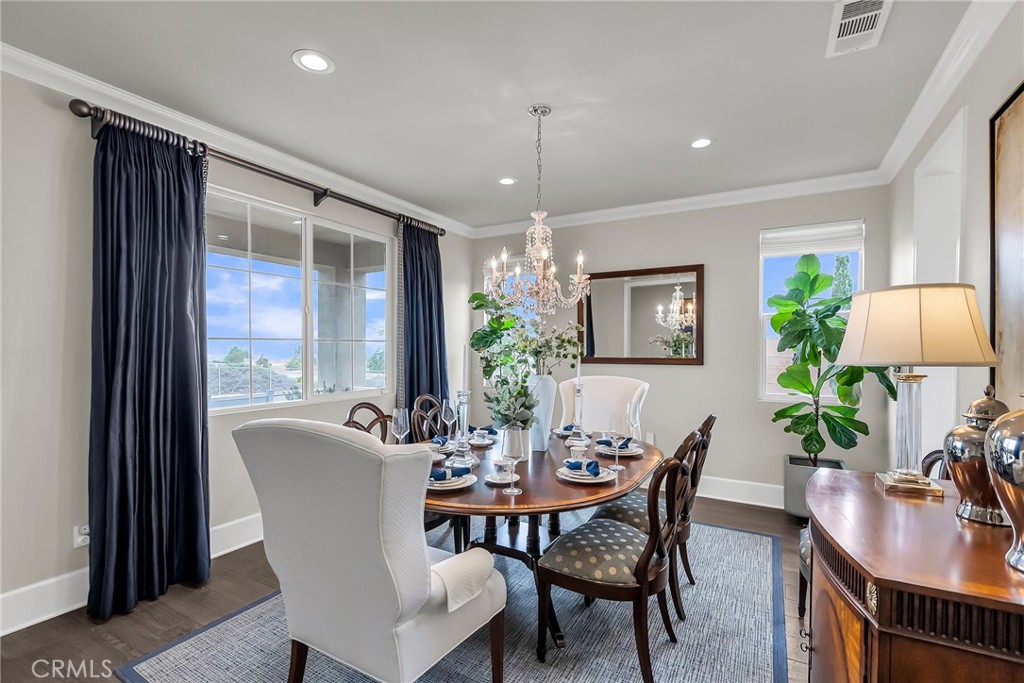 9510 Alta Cresta Avenue Riverside, CA 92508 - Photo 12 of 56