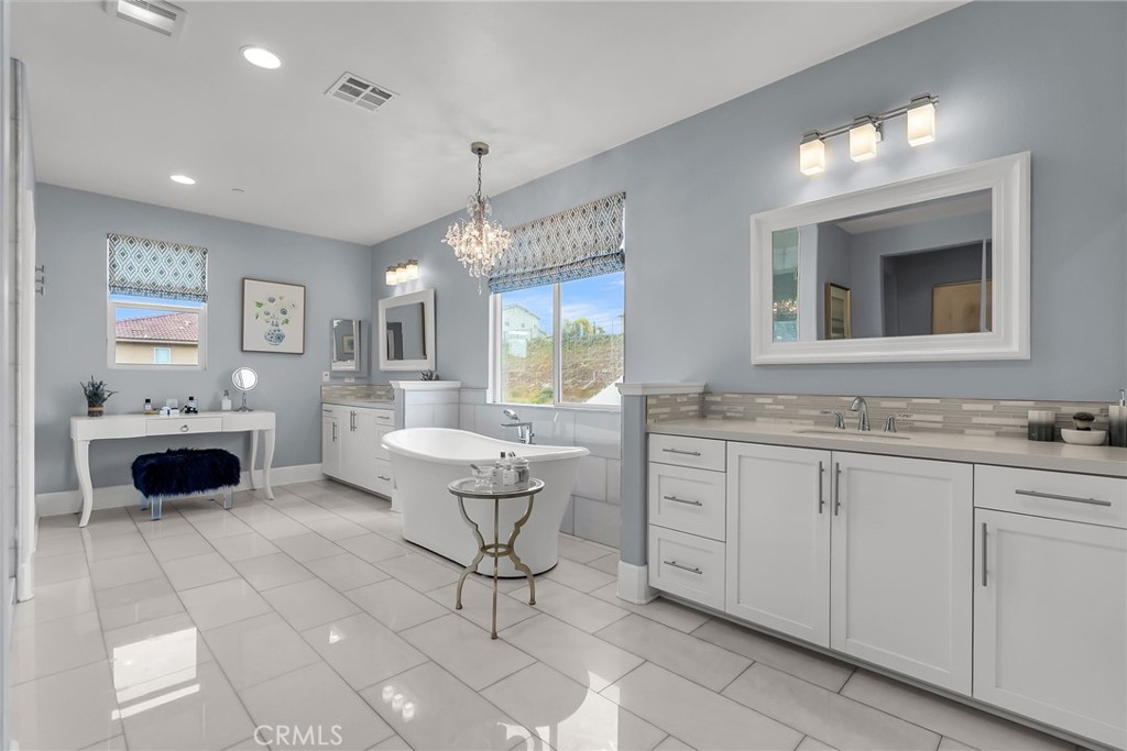 9510 Alta Cresta Avenue Riverside, CA 92508 - Photo 37 of 56