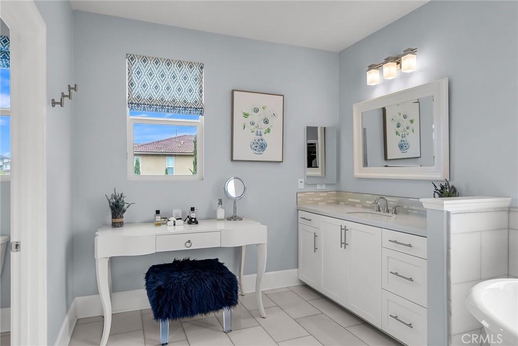 9510 Alta Cresta Avenue Riverside, CA 92508 - Photo 41 of 56