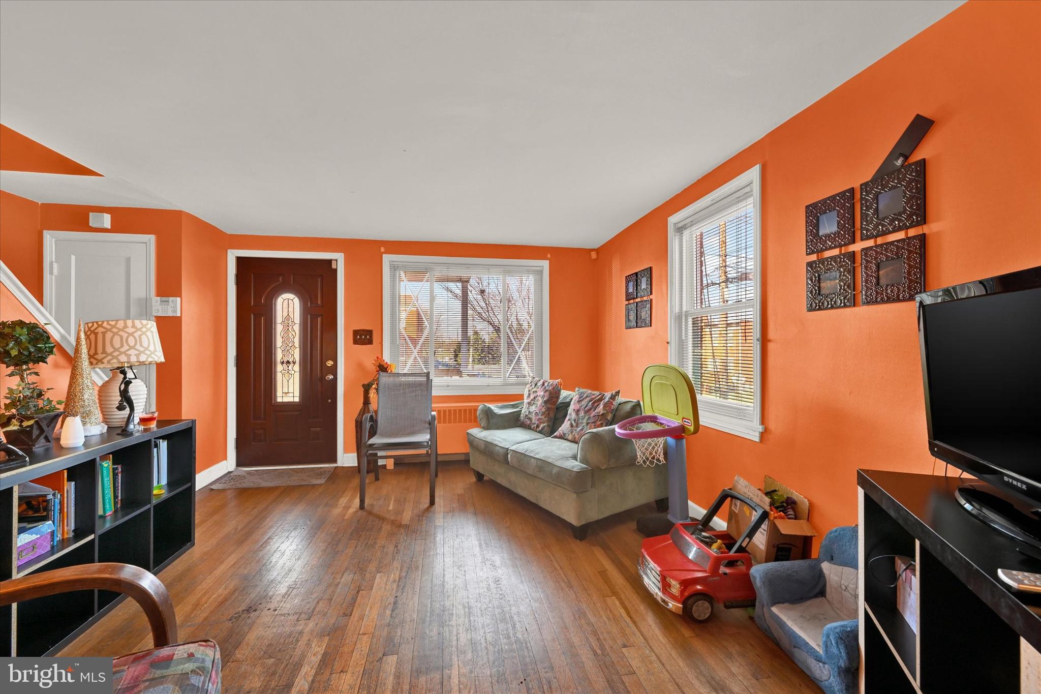1201 Haverhill Road Baltimore, MD 21229 - Photo 4 of 18 Gallery Image 4