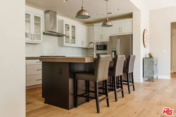 $2,250,000 | 12655 Sandhill Lane, Unit 2, Playa Vista, CA 90094
