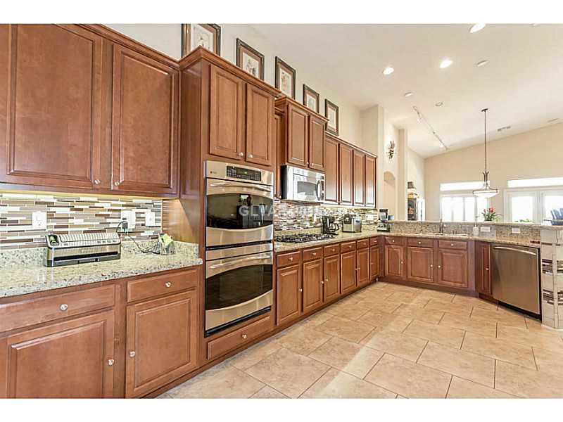 142 Turtle Ridge Avenue Las Vegas, NV 89183 - Photo 10 of 35 Property Photo.