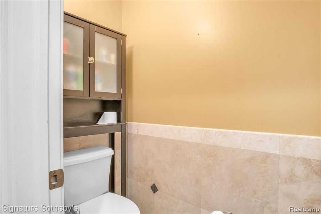 3178 Avalon Road Rochester, MI 48309 - Photo 26 of 54