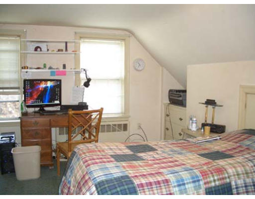 362 South Street Reading, MA 01867 - Photo 11 of 19