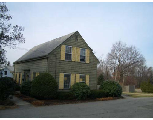 362 South Street Reading, MA 01867 - Photo 17 of 19