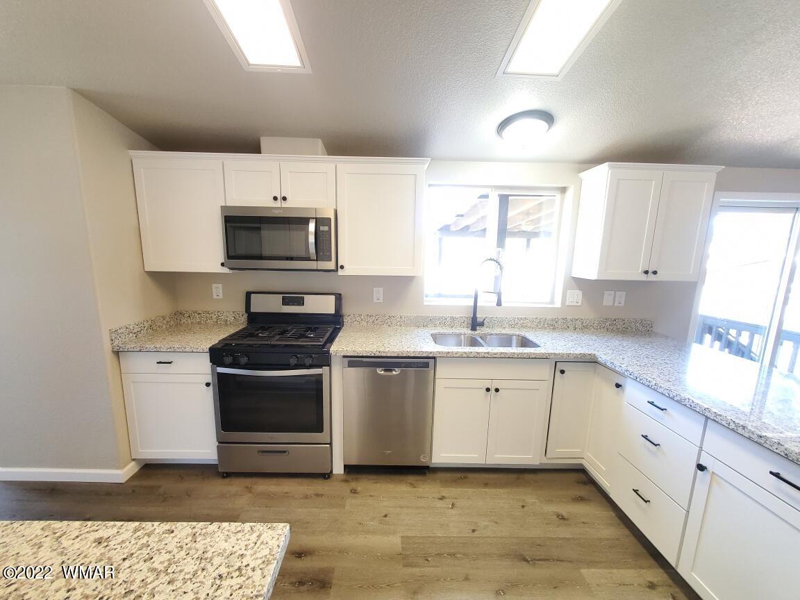 430 Timber Ridge Loop Show Low, AZ 85901 - Photo 4 of 19