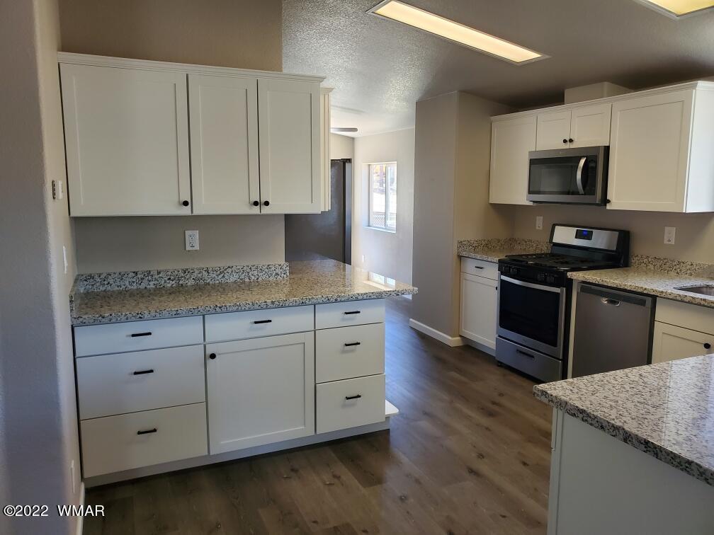 430 Timber Ridge Loop Show Low, AZ 85901 - Photo 5 of 19