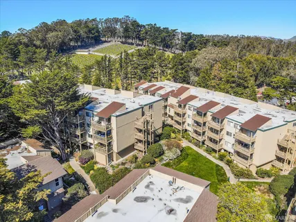 $449,000 | 377 Mandarin Drive, Unit 105, Daly City, CA 94015
