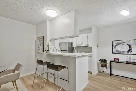 $449,000 | 377 Mandarin Drive, Unit 105, Daly City, CA 94015