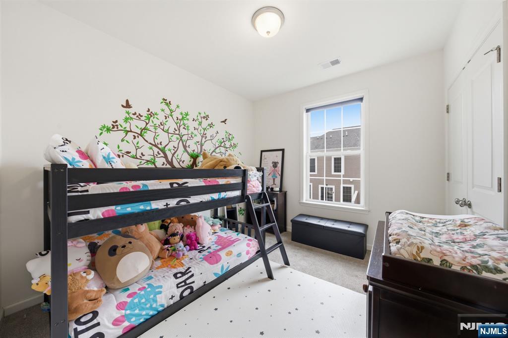 62 Roosevelt Drive Wood-Ridge, NJ 07075 - Photo 11 of 22