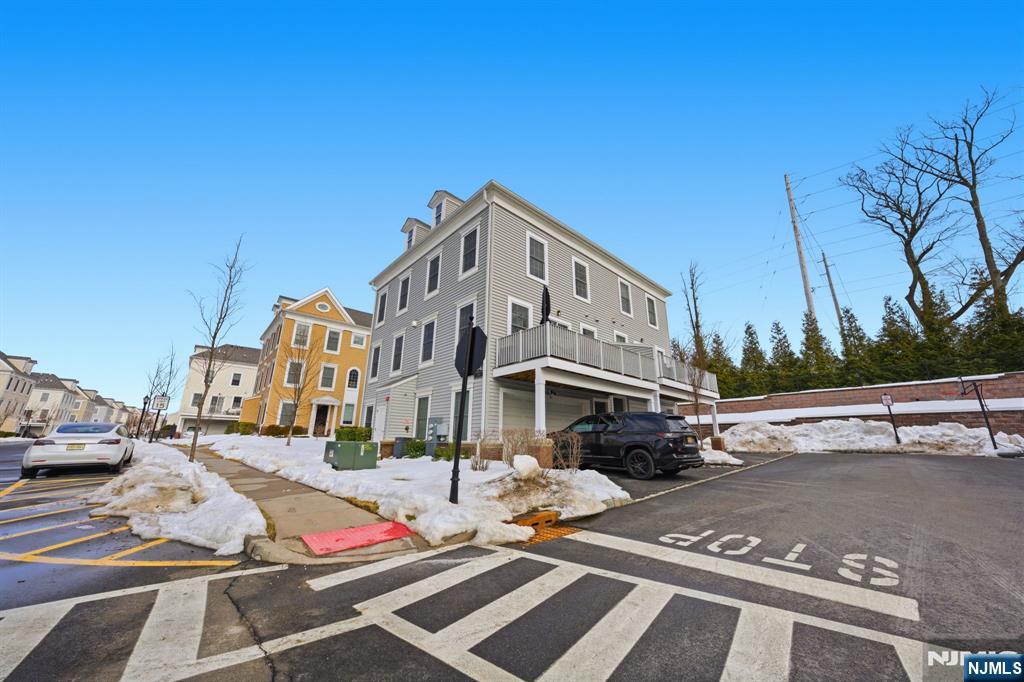 62 Roosevelt Drive Wood-Ridge, NJ 07075 - Photo 14 of 22