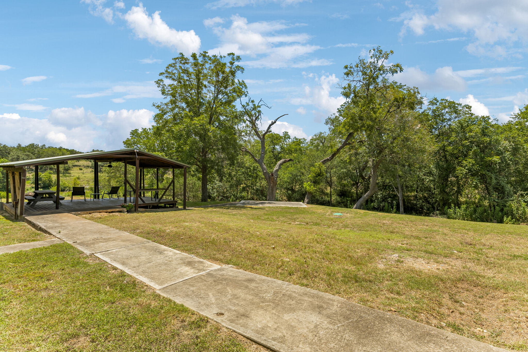 1600 Flite Acres Road Wimberley, TX 78676 - Photo 24 of 33 Gallery Image 24