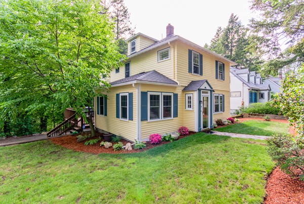 133 Wolcott Road Brookline, MA 02467 - Photo 23 of 24
