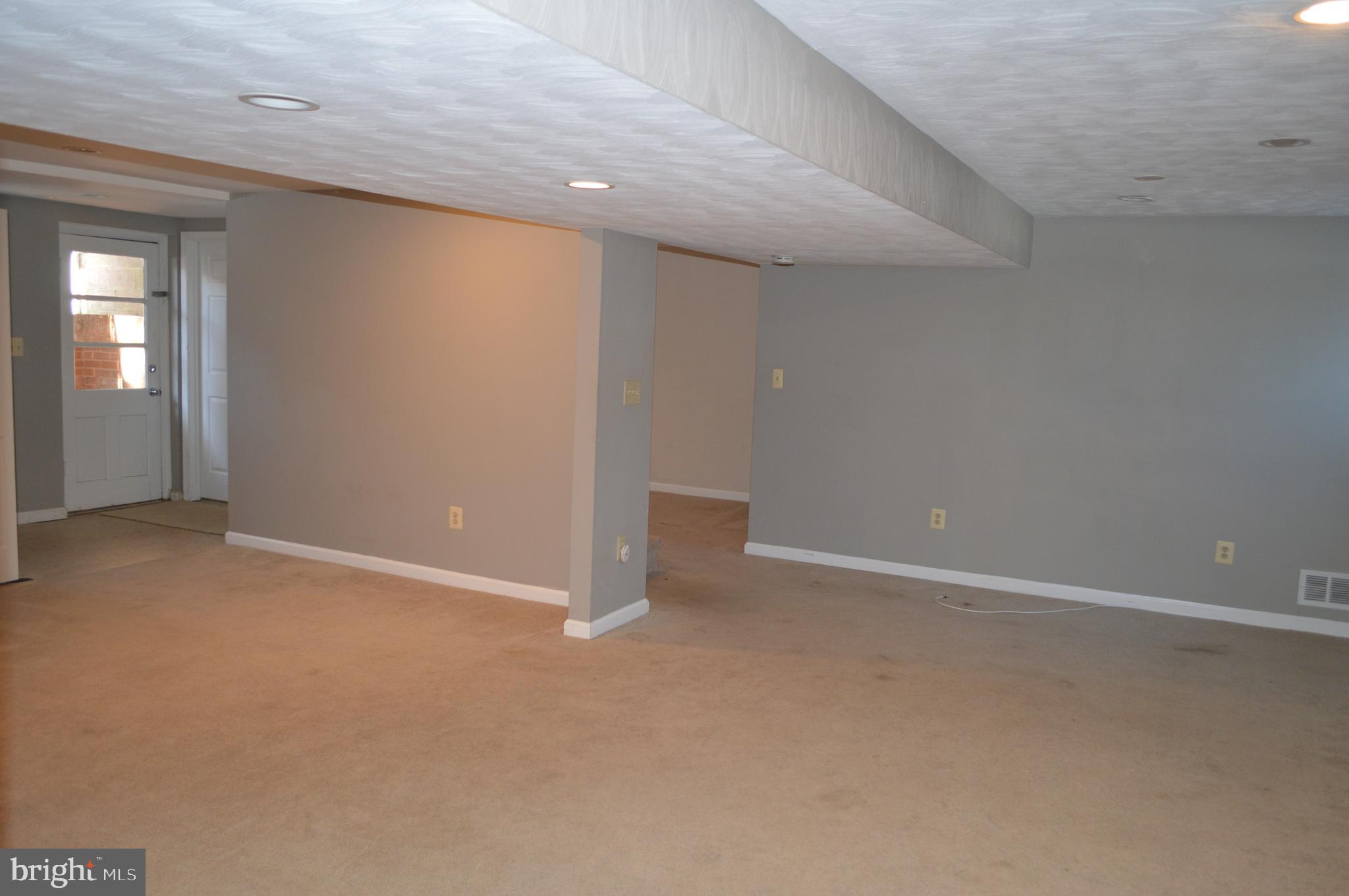 10110 Portland Road Silver Spring, MD 20901 - Photo 35 of 39