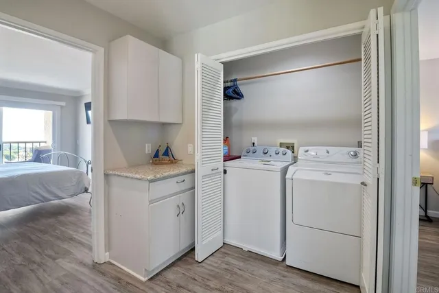 $3,950 | 6677 Paseo Del Norte, Unit B, Carlsbad, CA 92011