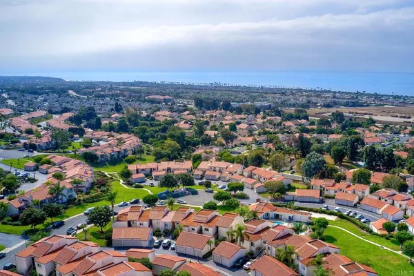 $3,950 | 6677 Paseo Del Norte, Unit B, Carlsbad, CA 92011