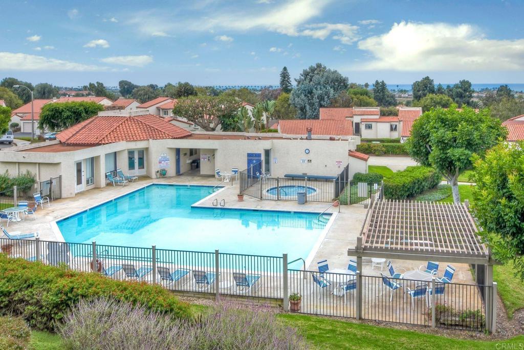 6677 Paseo Del Norte, Unit B Carlsbad, CA 92011 - Photo 17 of 21