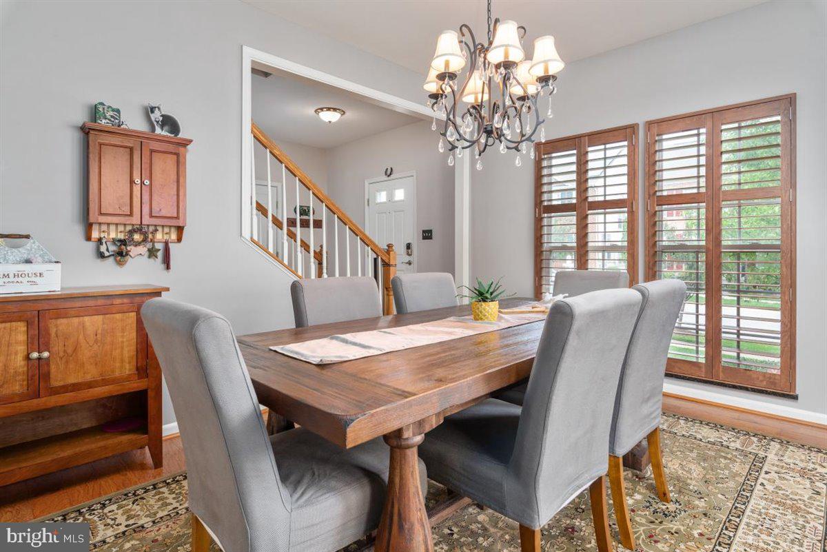 7813 Callington Way Hanover, MD 21076 - Photo 3 of 41 Sunny formal dining room off entry foyer.