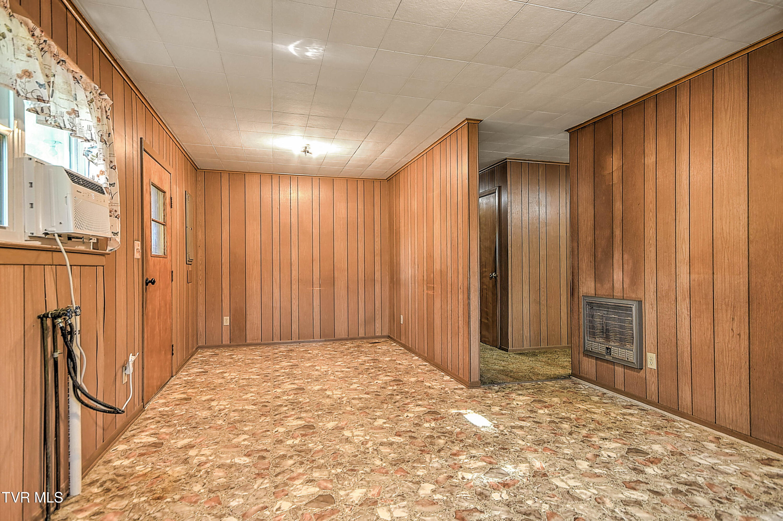 805 Dixie Road Greeneville, TN 37743 - Photo 26 of 63 805 Dixie JK-12