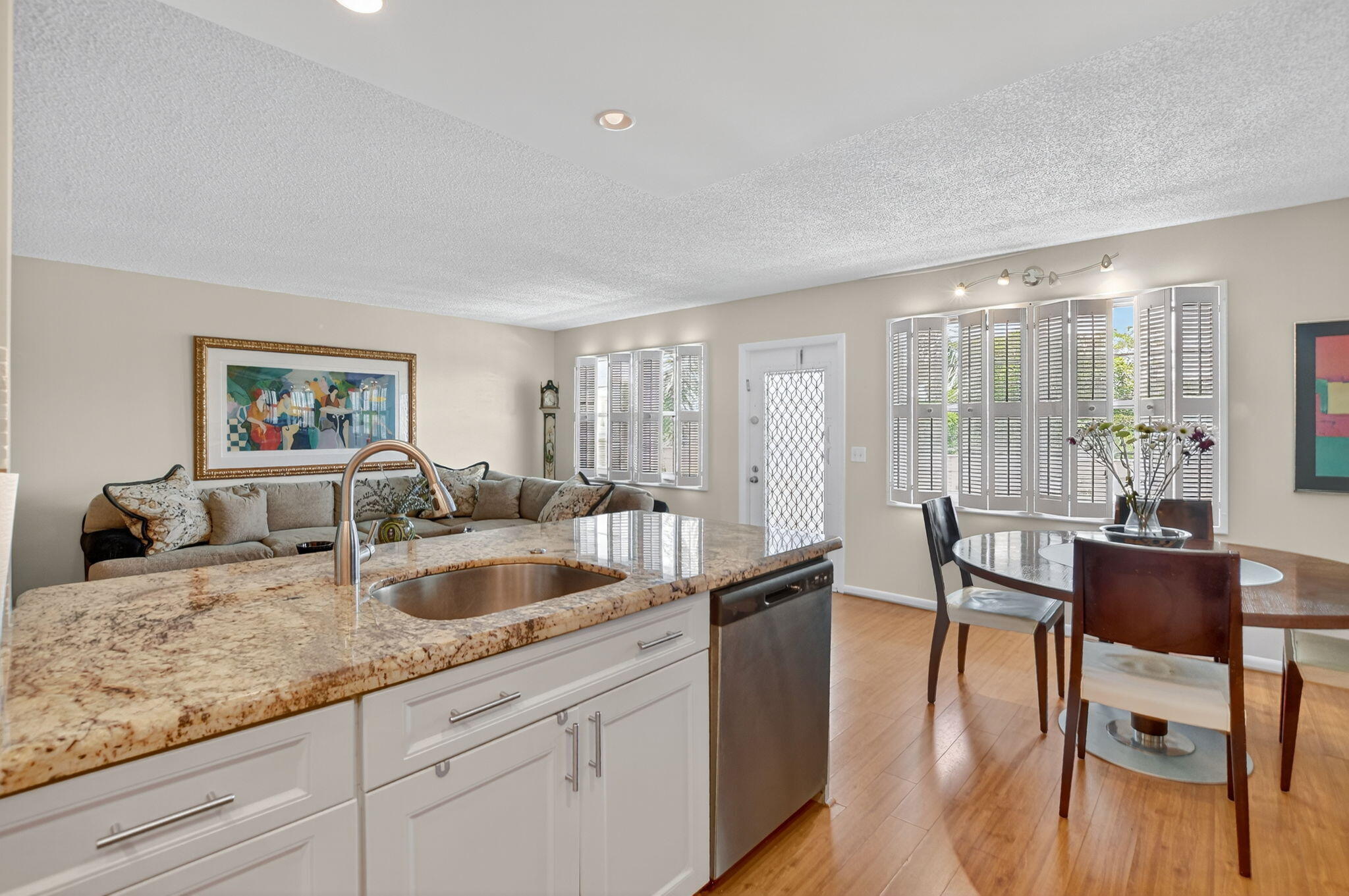 3004 Ainslie Drive, Unit 3004 Boca Raton, FL 33434 - Photo 8 of 78 10-web-or-mls-DSC_0046