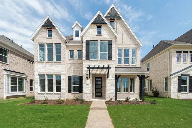 $684,728 | 3538 Coneflower Trail, Venus, TX 76084