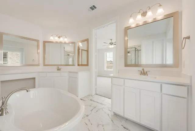 $684,728 | 3538 Coneflower Trail, Venus, TX 76084