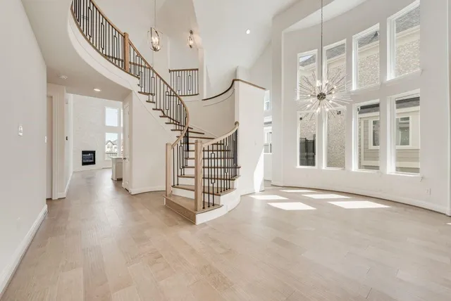 $684,728 | 3538 Coneflower Trail, Venus, TX 76084