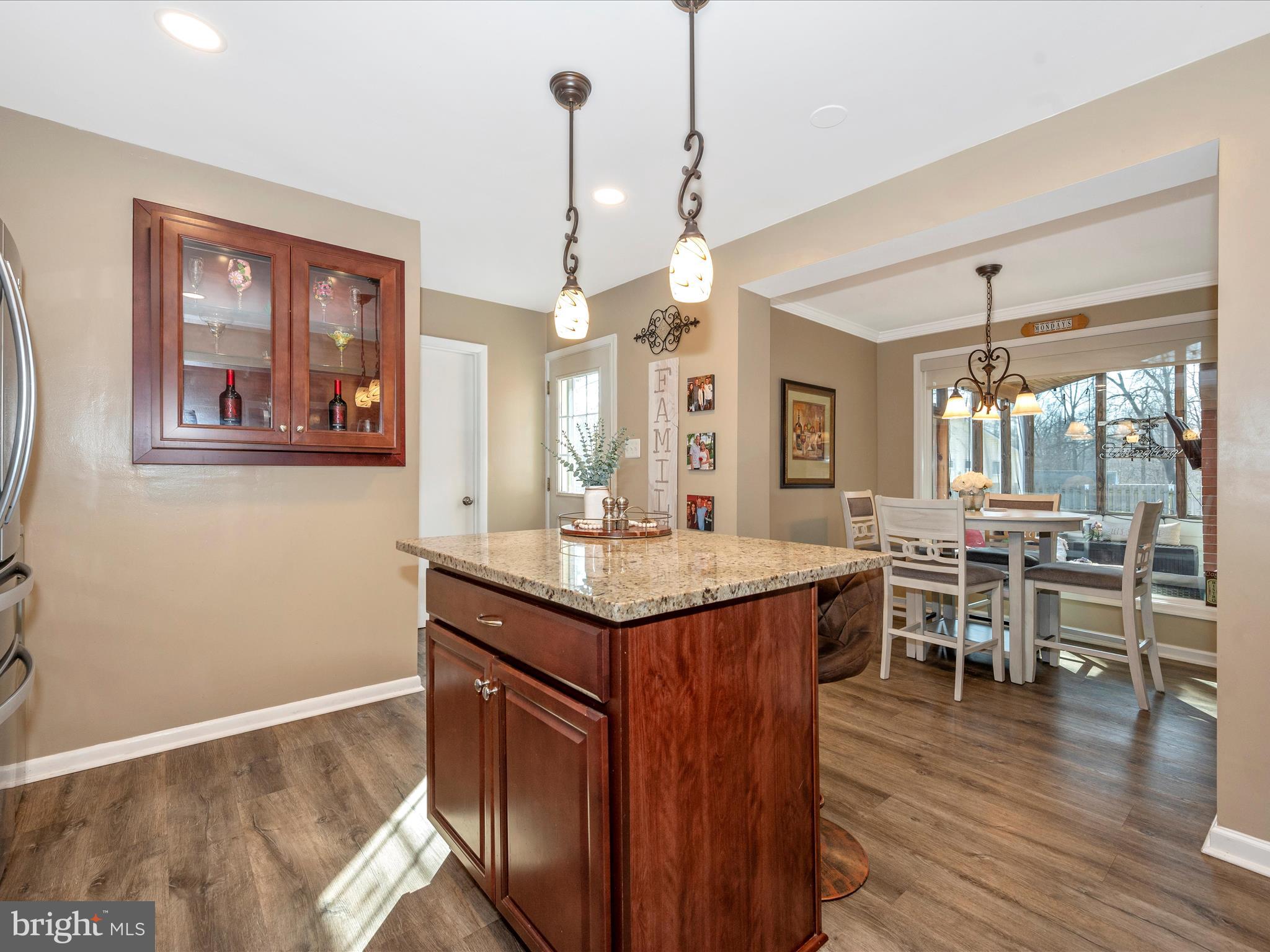 13206 Bluhill Road Silver Spring, MD 20906 - Photo 20 of 57 Kitchen