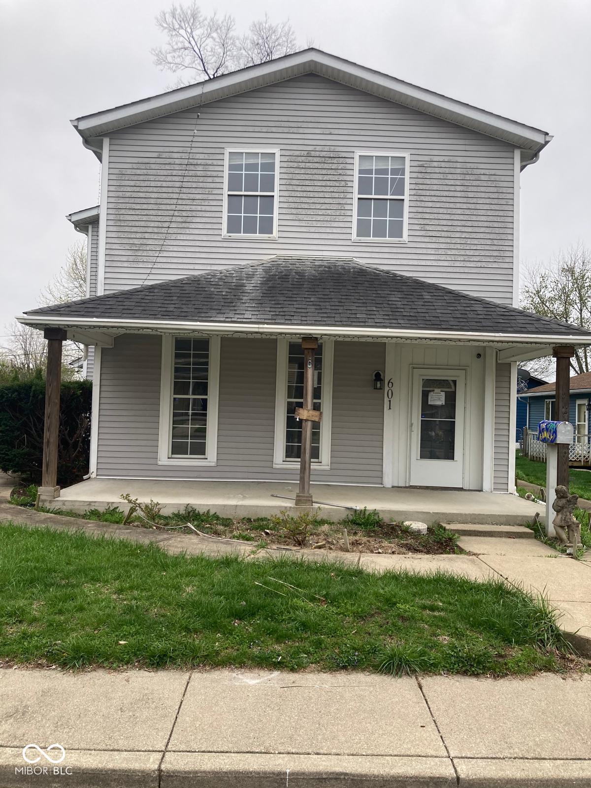 601 East Thompson Street Edinburgh, IN 46124 - Photo 1 of 11