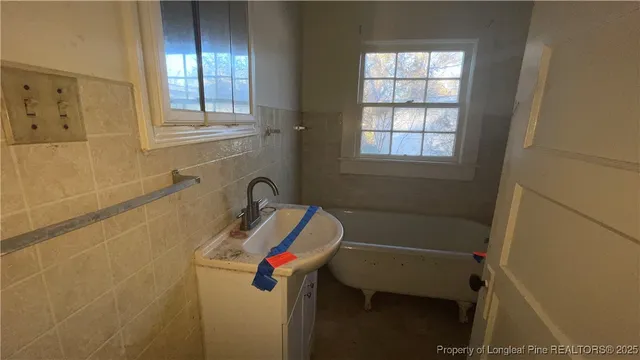 $84,900 | 916 Aberdeen Road, Laurinburg, NC 28352