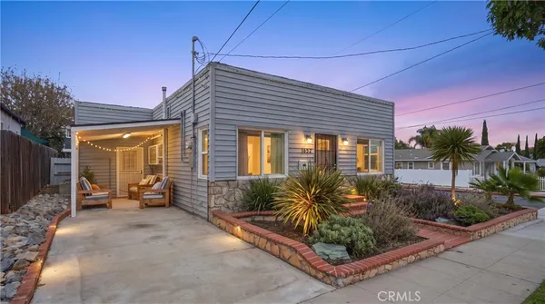 $749,000 | 1652 Loma Avenue, Long Beach, CA 90804