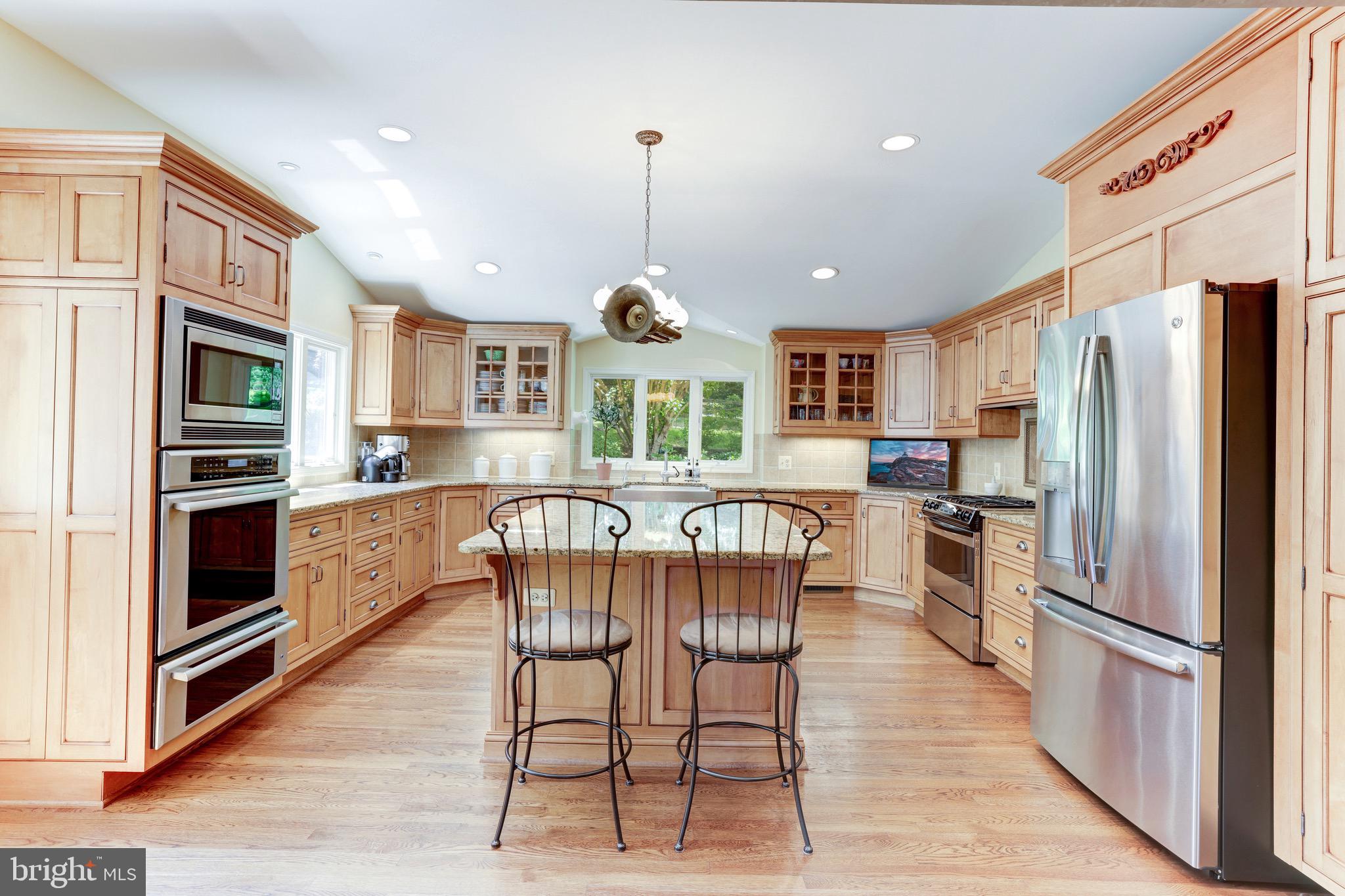 1208 Old Stable Road McLean, VA 22102 - Photo 20 of 50