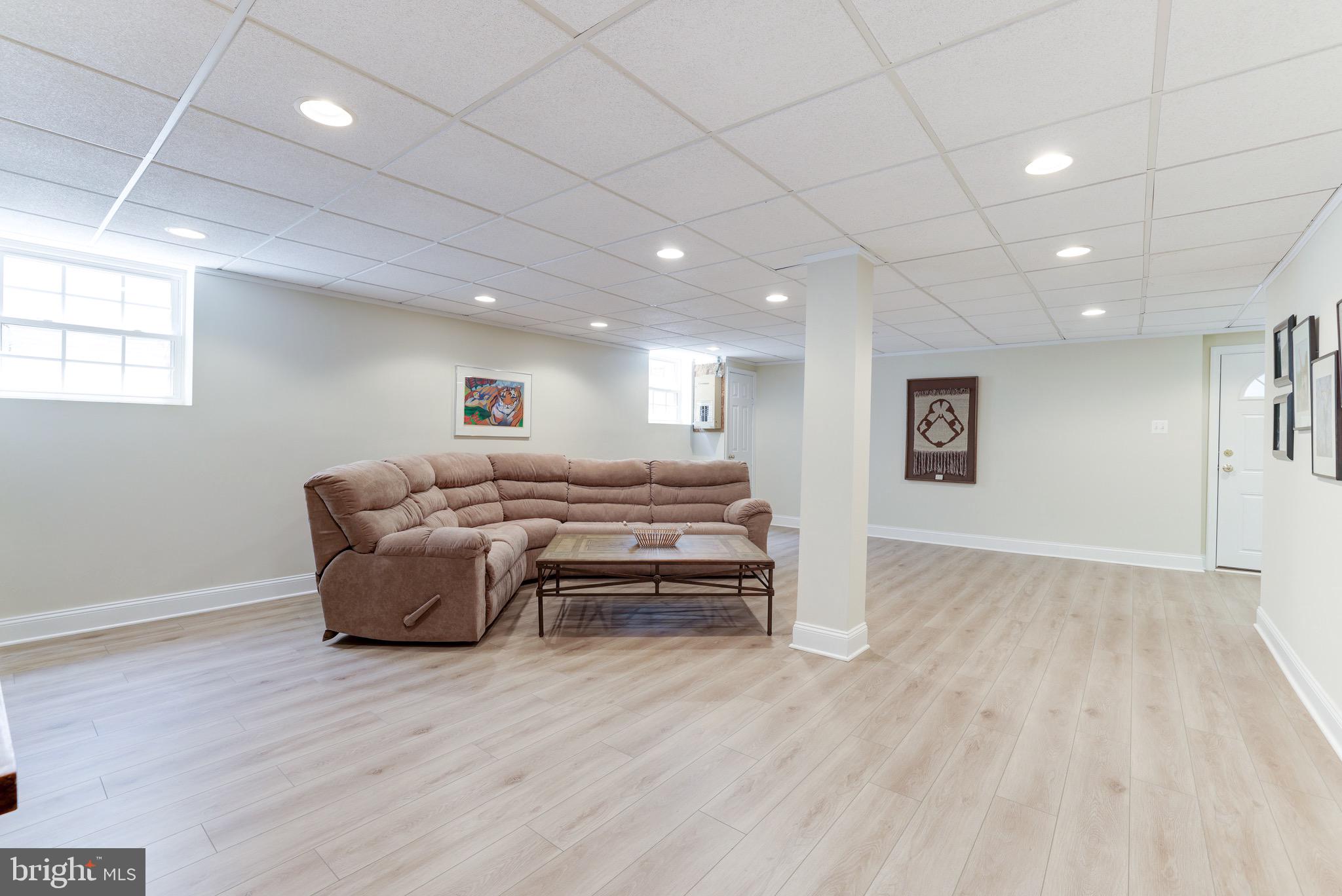 1208 Old Stable Road McLean, VA 22102 - Photo 37 of 50