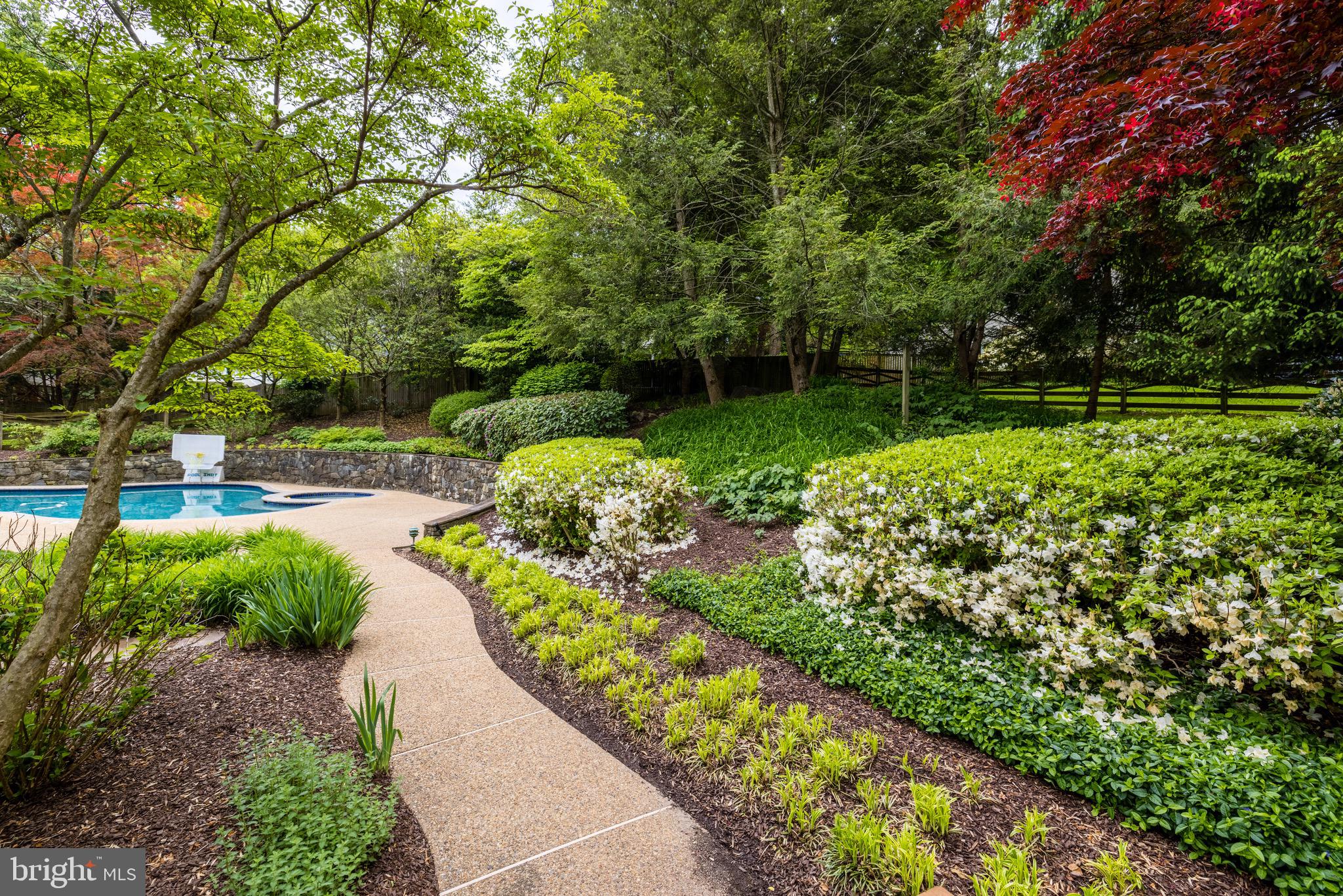 1208 Old Stable Road McLean, VA 22102 - Photo 4 of 50