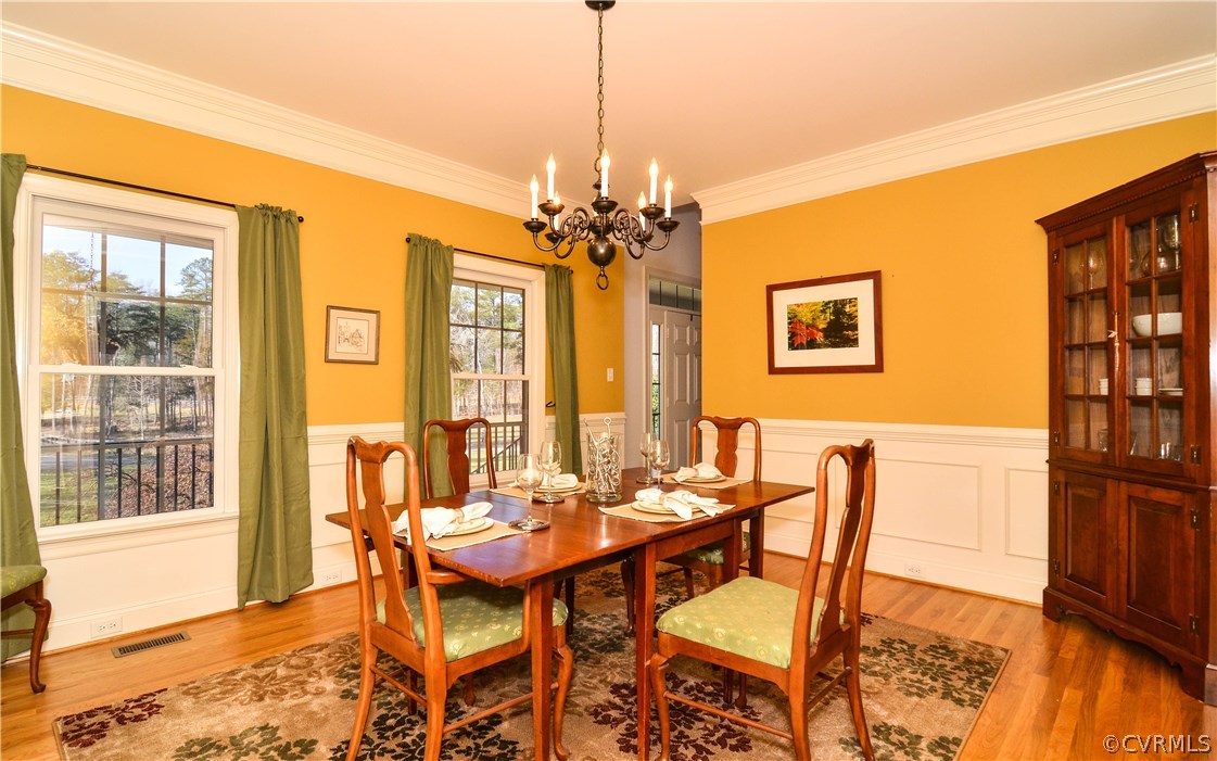 19290 Vontay Road Maidens, VA 23102 - Photo 26 of 49 Beautiful dining room with hardwood floors, wide&#