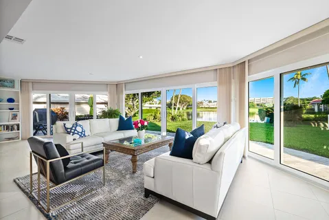 $724,900 | 146 Driftwood Circle, Atlantis, FL 33462