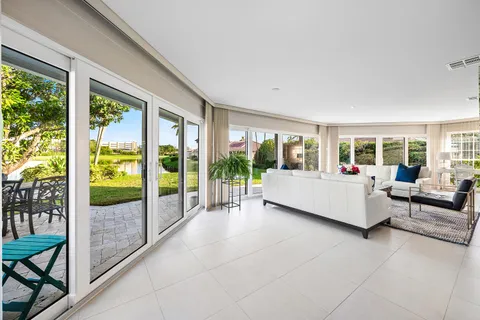 $724,900 | 146 Driftwood Circle, Atlantis, FL 33462