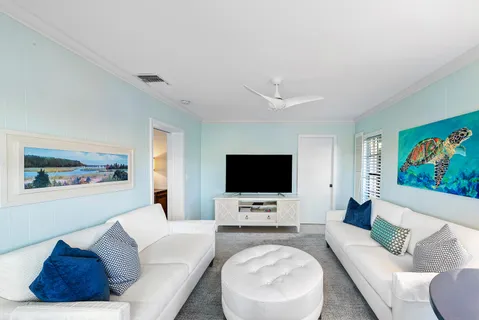 $724,900 | 146 Driftwood Circle, Atlantis, FL 33462