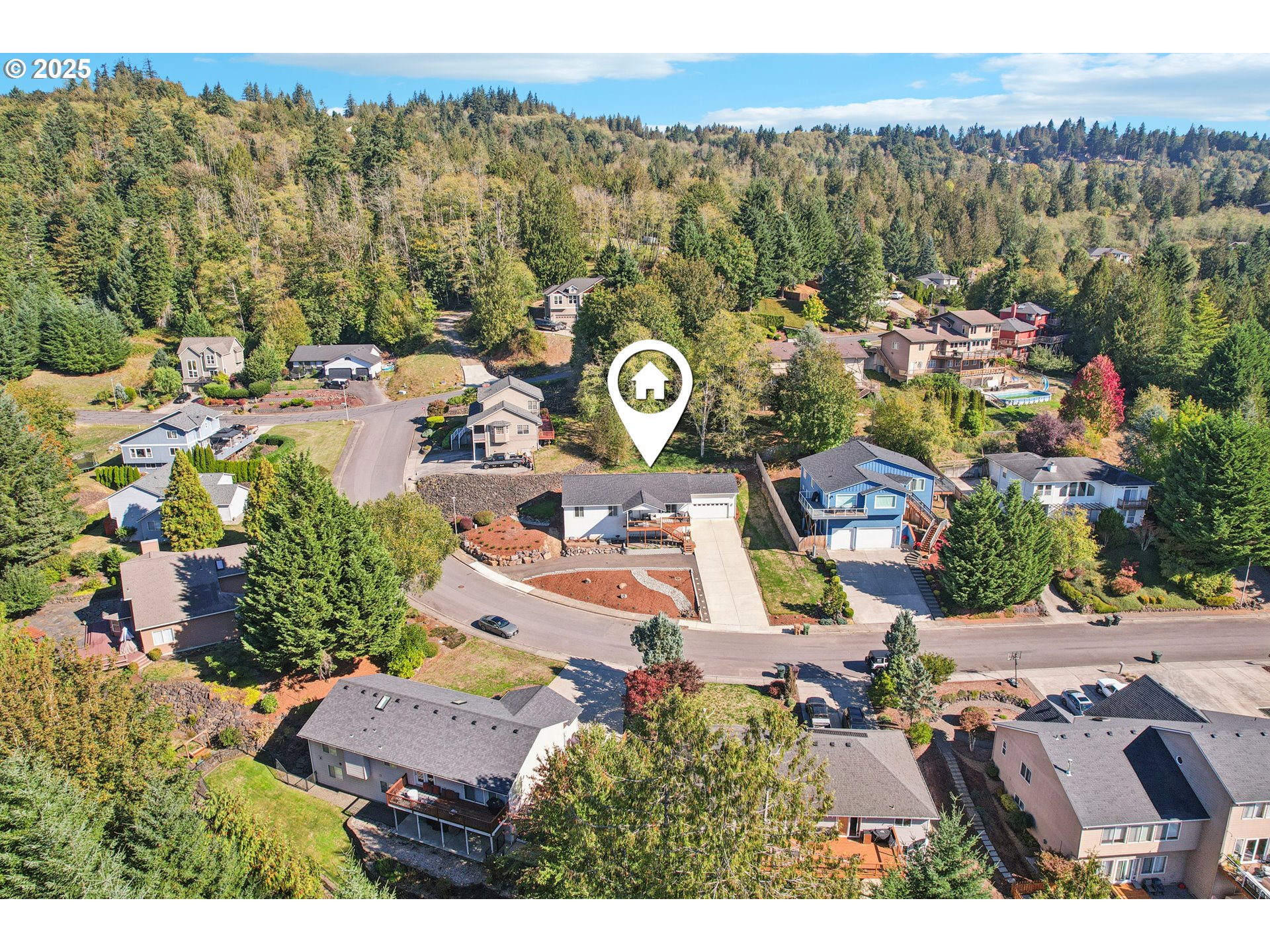 9 Curtis Lane Longview, WA 98632 - Photo 35 of 37 a view of a city