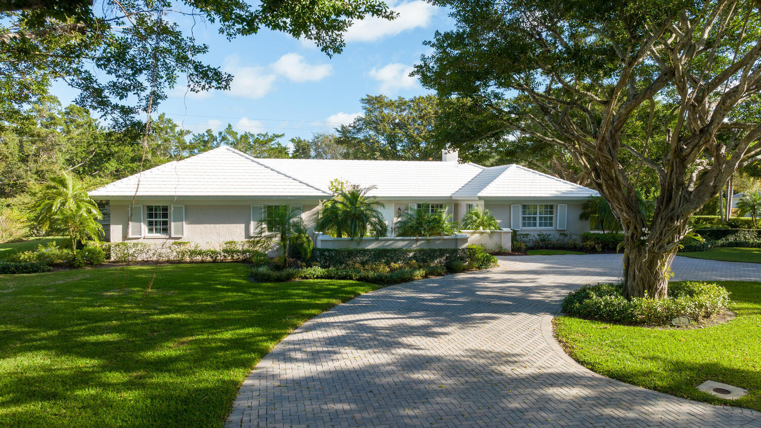 17 Country Road Boynton Beach, FL 33436 - Photo 1 of 35 17 Country Rd Boynton Beach FL-large-020