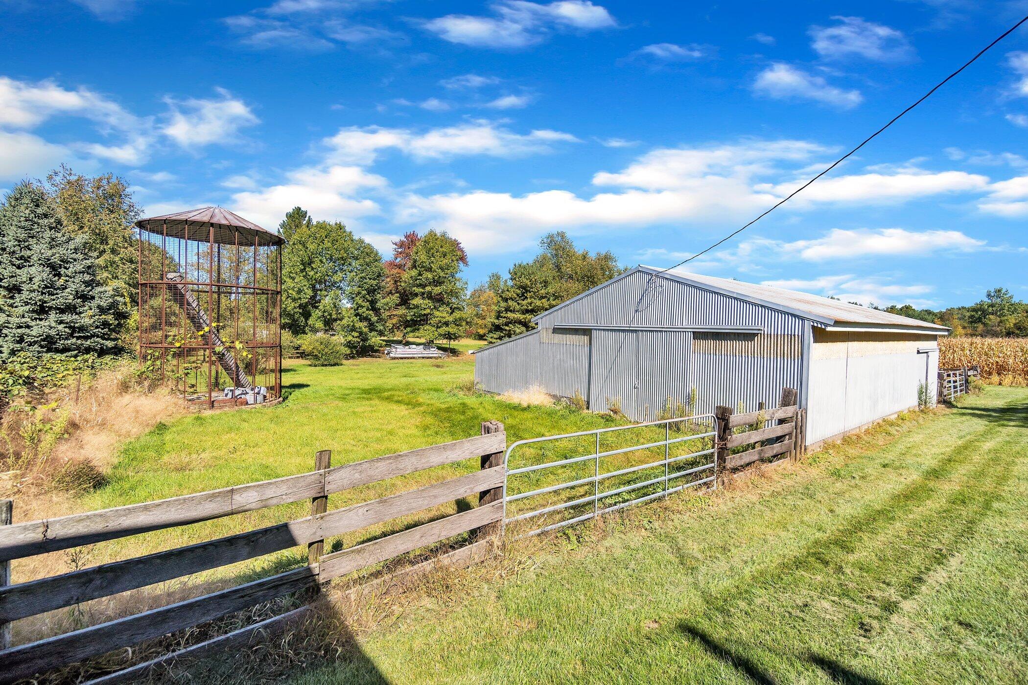 3505 Blackman Road Jackson, MI 49201 - Photo 36 of 51 3505-Blackman-Rd-WindowStill-Real-Estate
